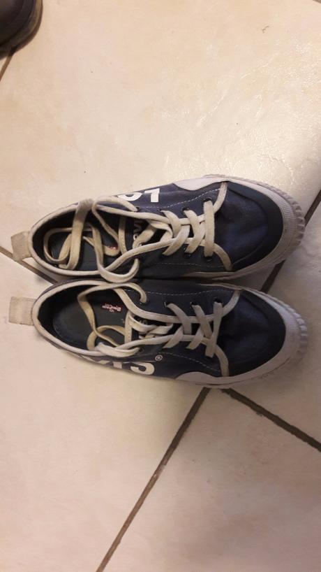 Levis platenky, levis,33