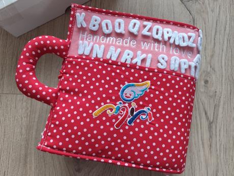 Piqipi látková knižka dievčatko - pekný stav,