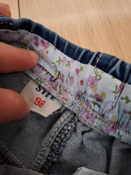 Dievčenské rifle, 98