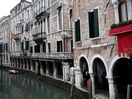 Vyučujem, doučujem nemčinu a taliančinu, 