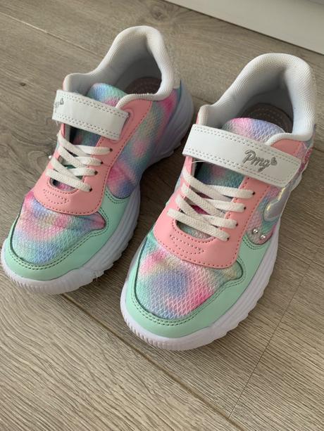 Ľahké tenisky, primigi,35