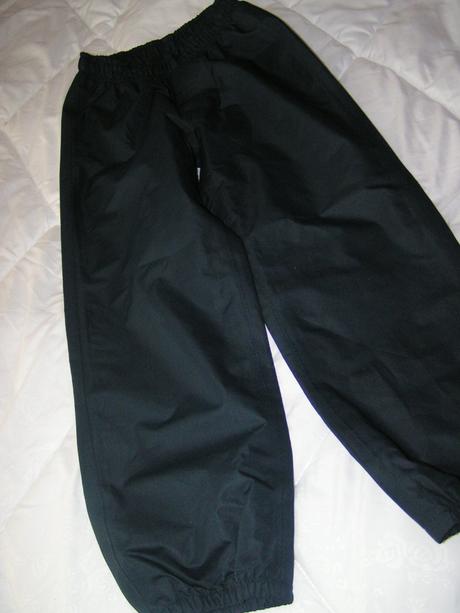 Nohavice do dažďa, tchibo,116