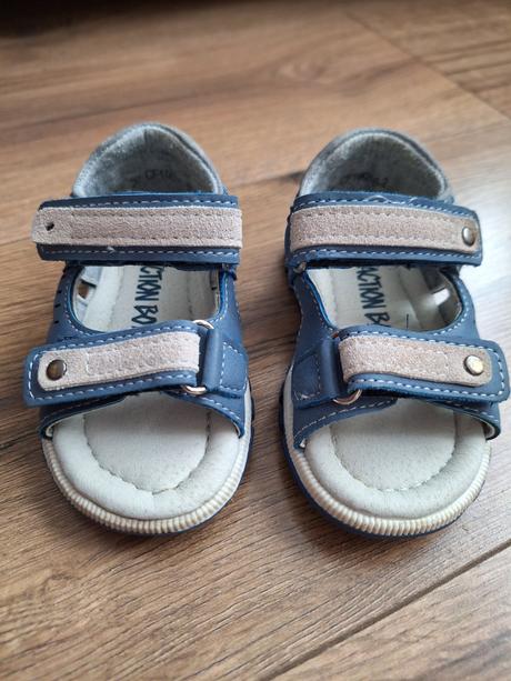 Sandálky action boy, 20