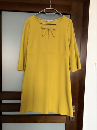 Elegantné šaty rinascimento, l