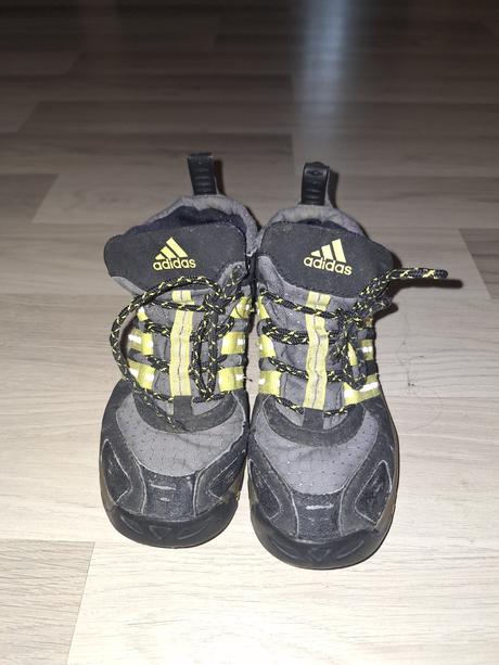 Jesenné, aj na turistiku, adidas,31