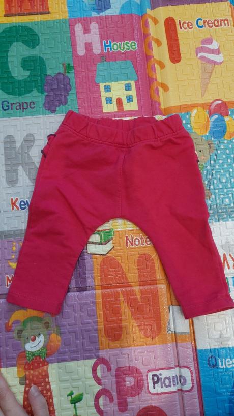 Dievčenské legínky, 68