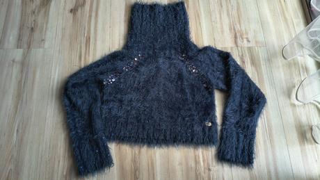 Crop top sveter -rolák, 152