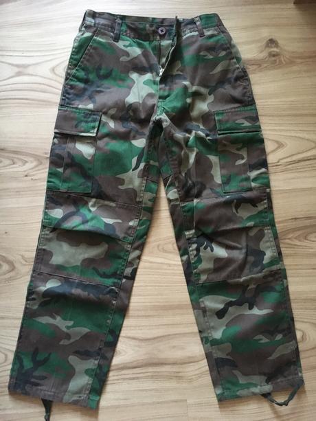 Maskacove nohavice, 122