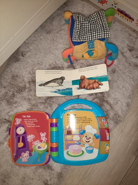 Riekanky fisher price, kocka infantino, knižka, 