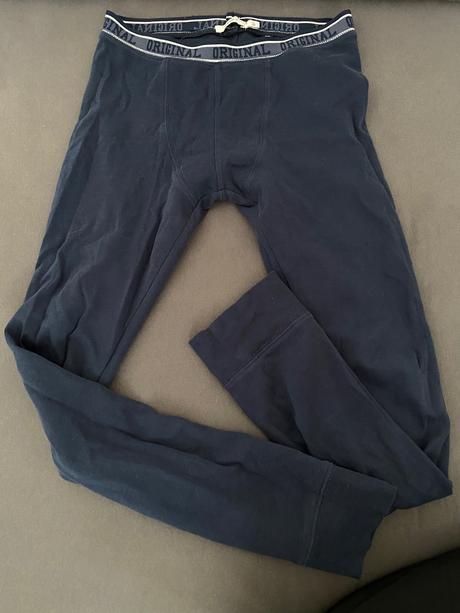 Teplé nohavice, 158