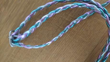 Kabelka mačička, ty