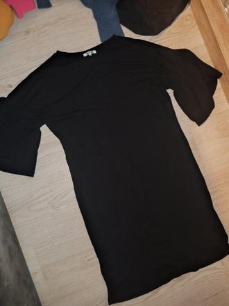 Čierne šaty s volánmi m, m