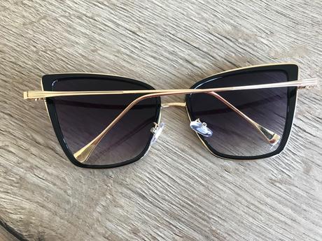 Elegantné slnečné okuliare,