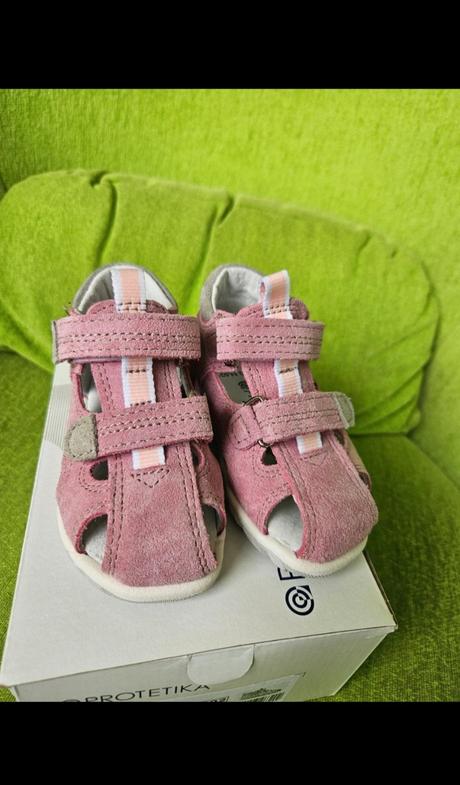 Sandálka veľkosť 21, protetika,21