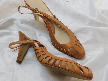 Enzo angiolini luxusne kožene sandalky, 42