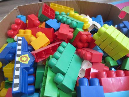 Stavebnica mega bloks, 