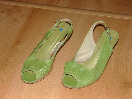 Dámske sandálky, 35