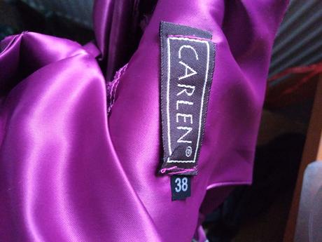 Jednoduché spoločenské šaty veľ.38, 38