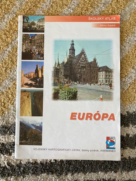 Školský atlas európa (2001),