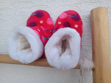 Papuče s postovnym, 25