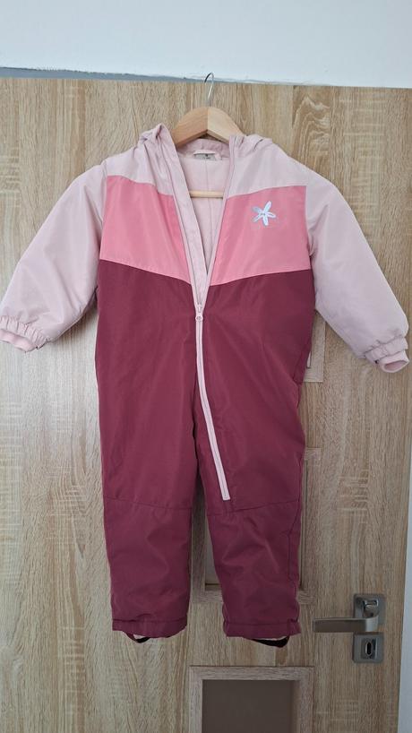 Zimný overal, 98