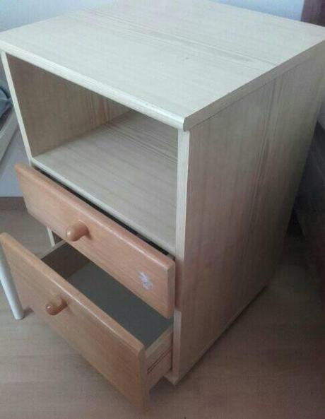 Drevená skrinka s 2 šuflíkami, 