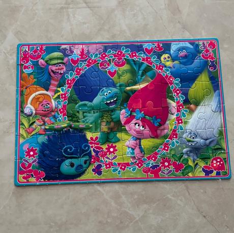 Puzzle minnie a trollovia, 
