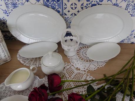 Biela porcelánová akoby sada ,,