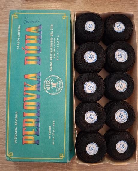 Perlovka, kordonet, maslové, béžové, hnedé odtiene, 