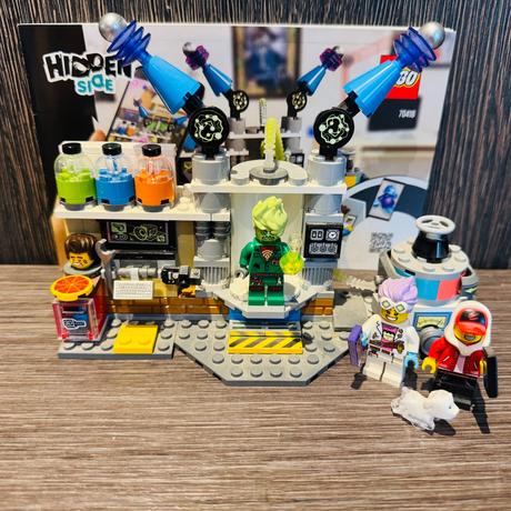 Lego hidden side 70418 laboratórium plné duchov, 