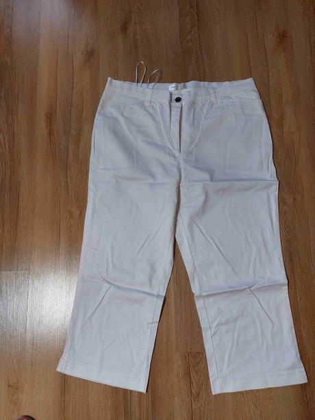 Biele trojštvťové nohavice, bonprix,44