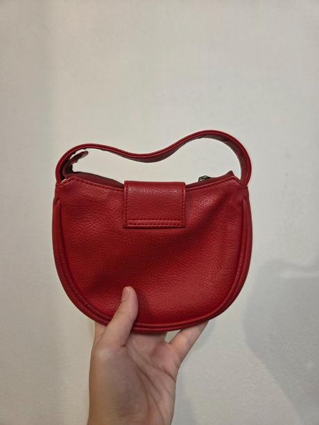 Červená malá kabelka do ruky, 