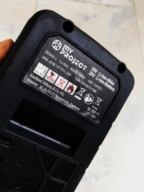 Aku rýchlonabíjačka, 