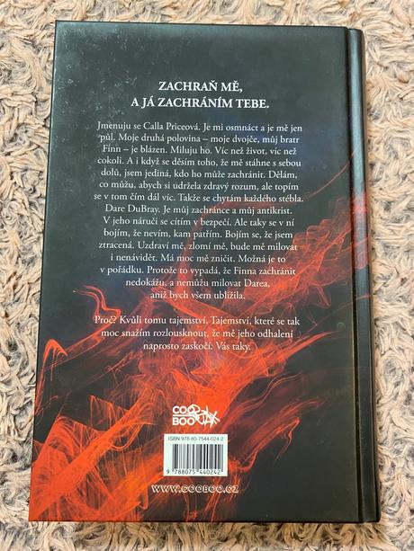 Triler nocte courtney cole, 