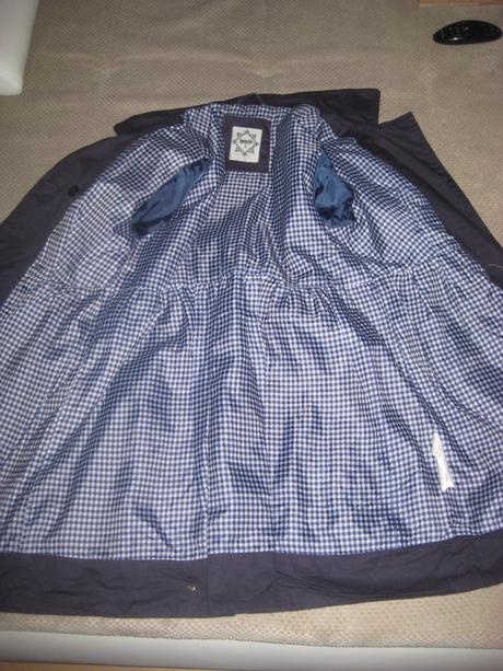 Tmavomodrý balonak, huber,l