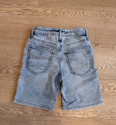 Krátke rifle, h&m,140