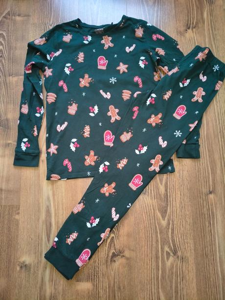 Vianočne pyzamko, reserved,158