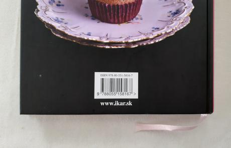 Kniha receptov, magické cupcaky a mafiny,