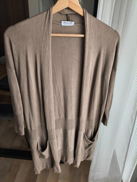 Ľahký letný sveter s prímesou ľanu s-m, m