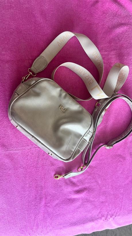 Kabelka crossbody zlatá - top stav, 