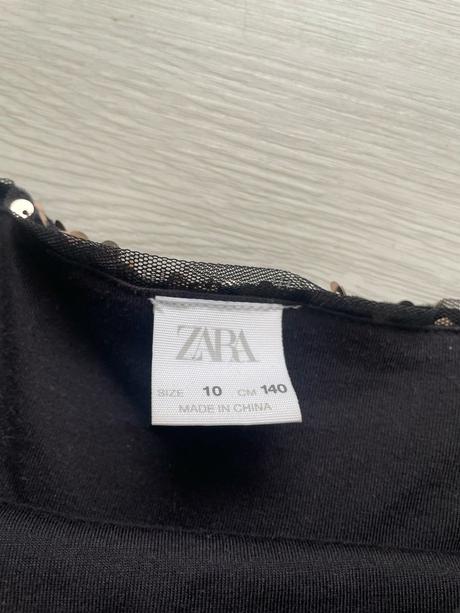 Dievčenská sukňa s flitrami., zara,140