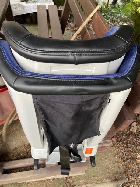 Detska autosedacka, caretero