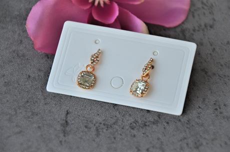 Jemné náušničky,