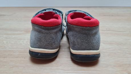 Sandálky, protetika,24