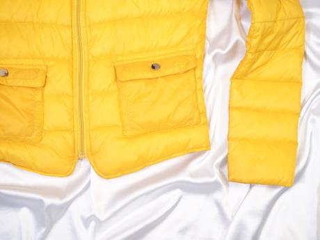 Kvalitná pierková bunda, s