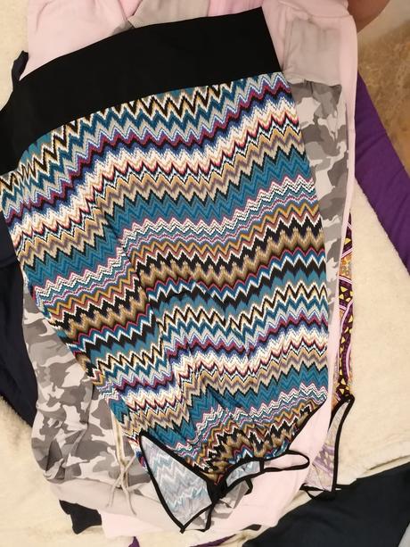 Mega balík jarno letných veci 15 ks už aj s poštou, l