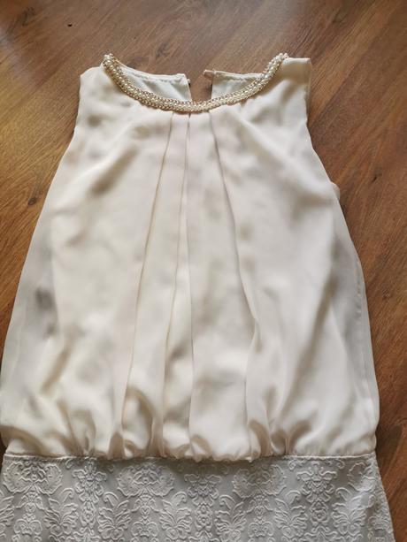 Šaty na príležitosť, l