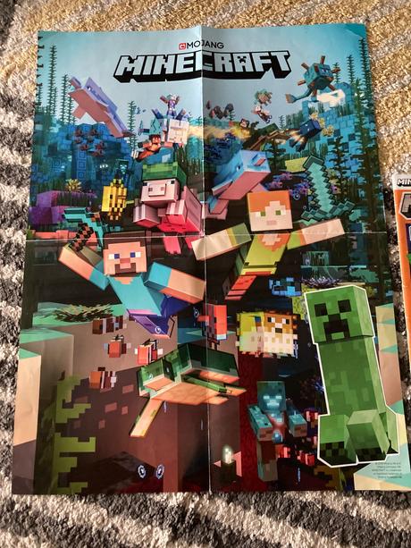 Minecraft oficiálny časopis a veľký plagát, 