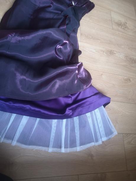 Spoločenské dlhé šaty 38-40, 38