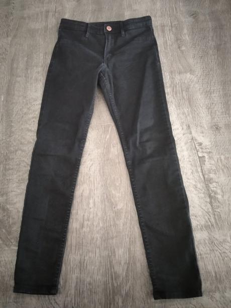 Čierne rifle, h&m,140